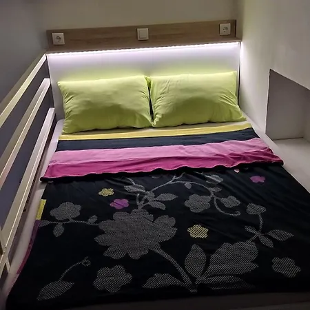 Cozy Gallery - Centre *